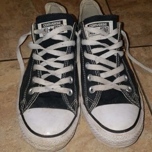 Black Converse